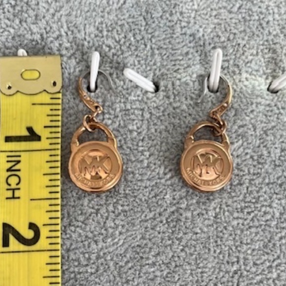 Michael Kors Rose Gold earrings - Picture 2 of 3